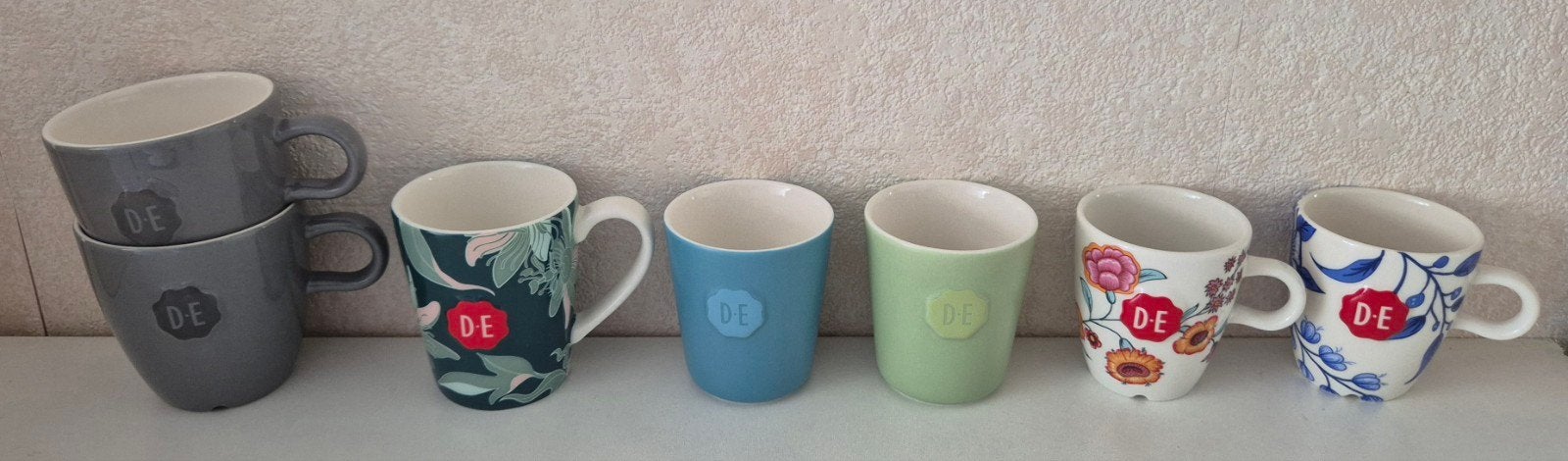 9x Douwe Egberts, Huis en Inrichting, Ophalen of Verzenden, Zo goed als nieuw, Aardewerk
