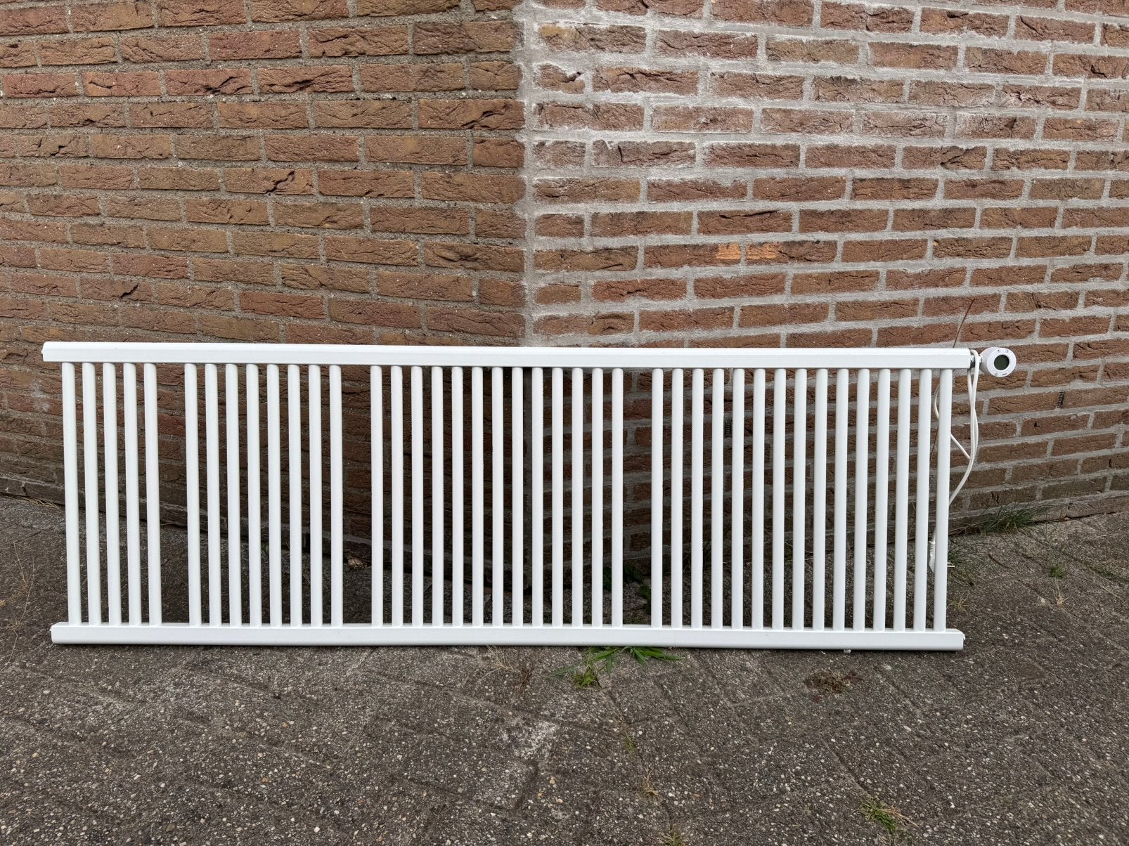 Elektrische badkamer radiator, Doe-het-zelf en Verbouw, Verwarming en Radiatoren, Ophalen, Radiator, Minder dan 60 cm, Zo goed als nieuw
