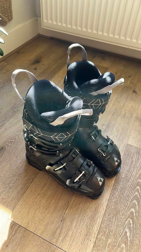 Fischer dames skischoenen maat 24.0 (38), Schoenen, Ophalen of Verzenden, Skiën, Fischer