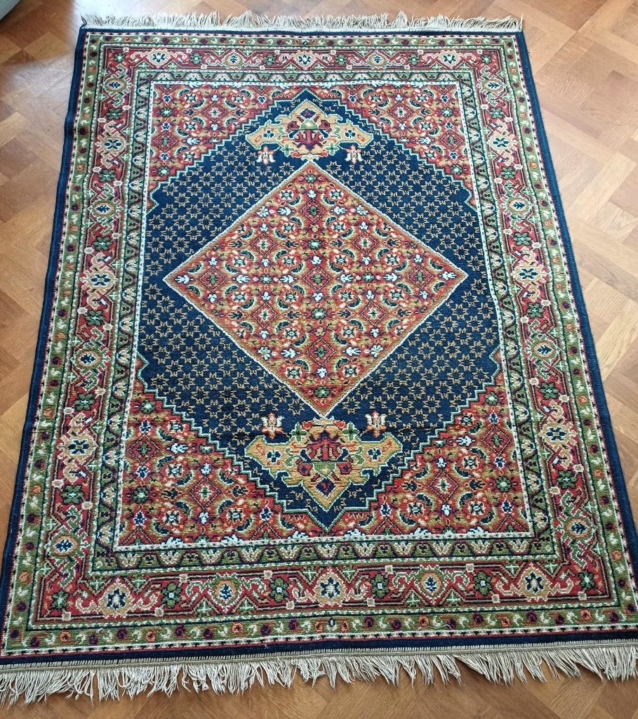 Zeer fraai vloerkleed, folkloristische stijl 140 x 200 cm, 100 tot 150 cm, 200 cm of meer, Ophalen of Verzenden, Zo goed als nieuw