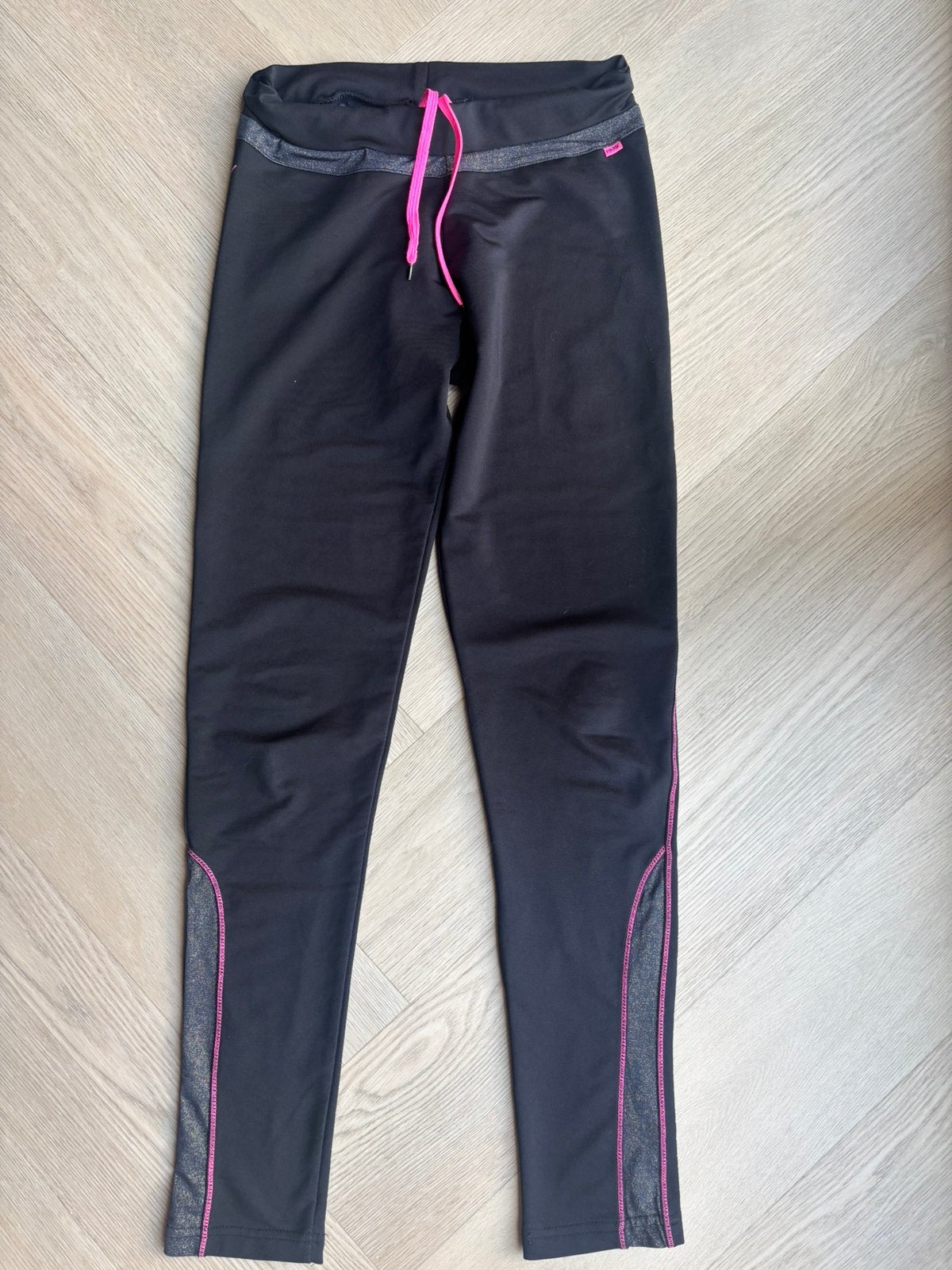 Sportbroek, Zwart, Overige typen, Ophalen of Verzenden, Zo goed als nieuw