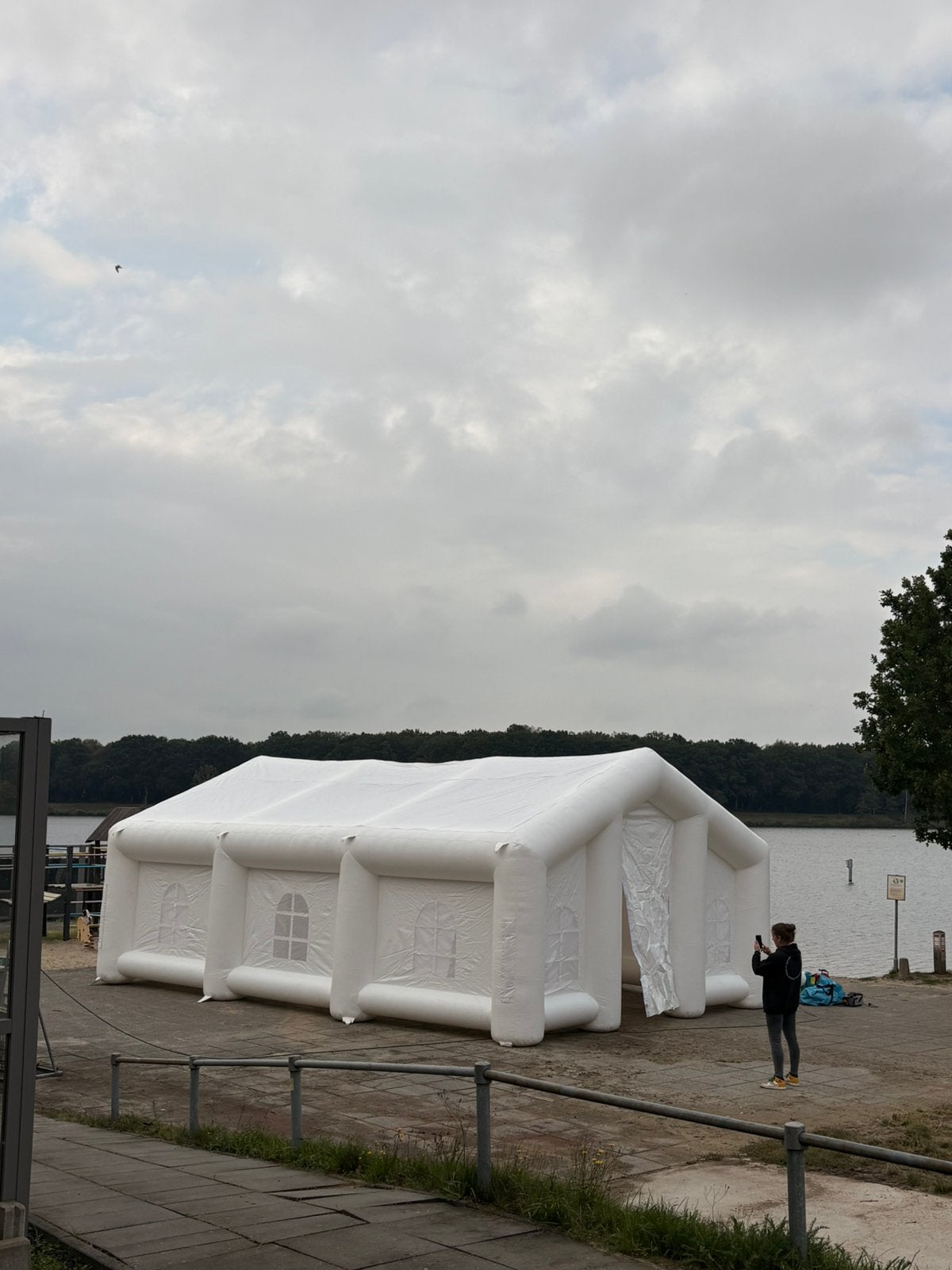 Feesttent XL TE HUUR !, Eén persoon