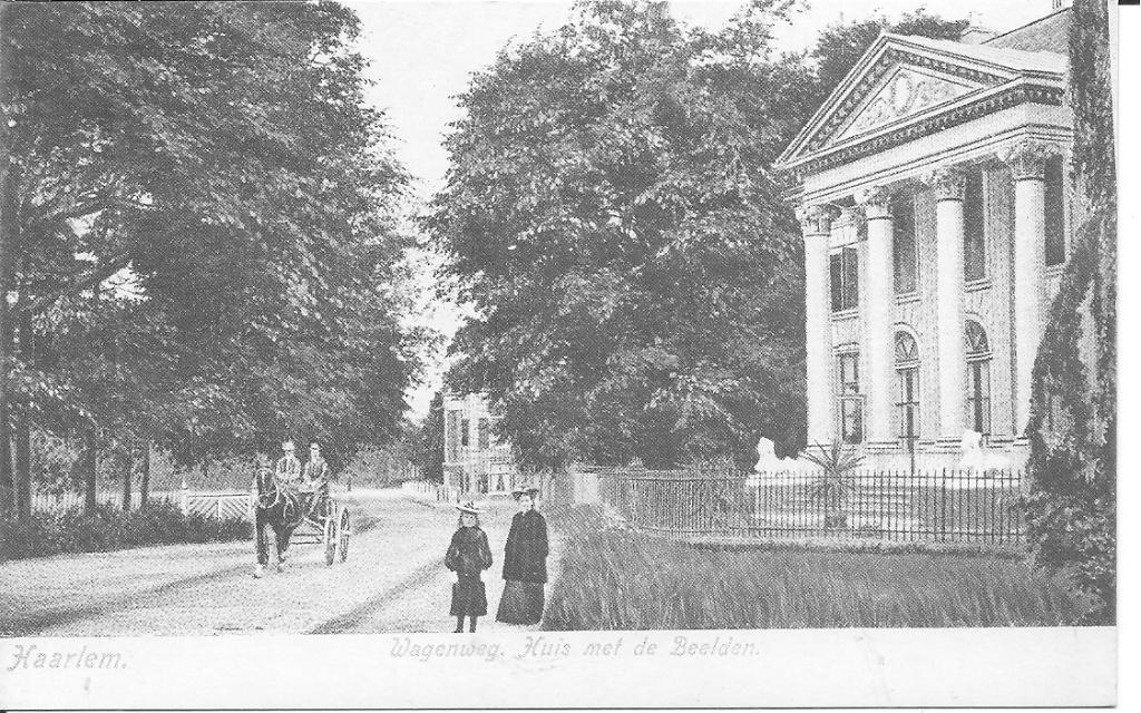 Haarlem Wagenweg  huis met de Beelden., Verzamelen, Ansichtkaarten | Nederland, Ophalen of Verzenden, 1960 tot 1980, Ongelopen