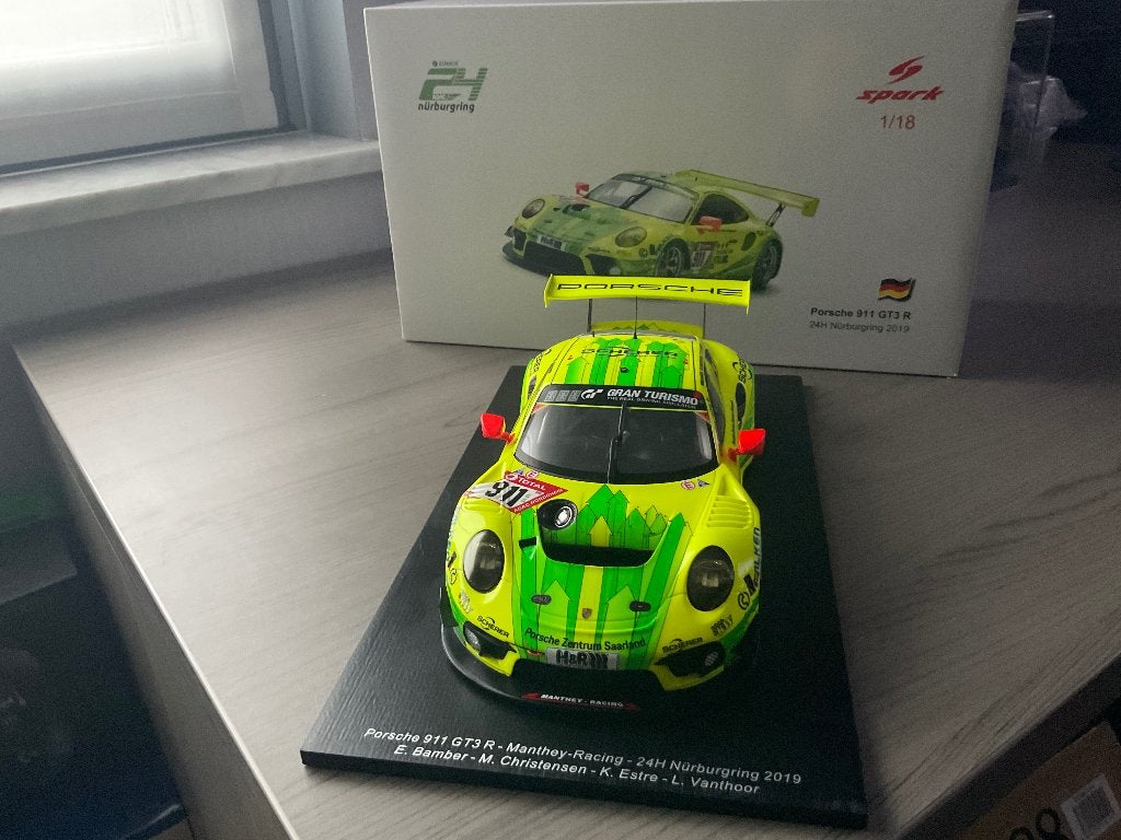 1/18 spark porsche 911 gt3r 24h nurburgring 2019, Hobby en Vrije tijd, Ophalen of Verzenden, Zo goed als nieuw, Auto, Overige merken