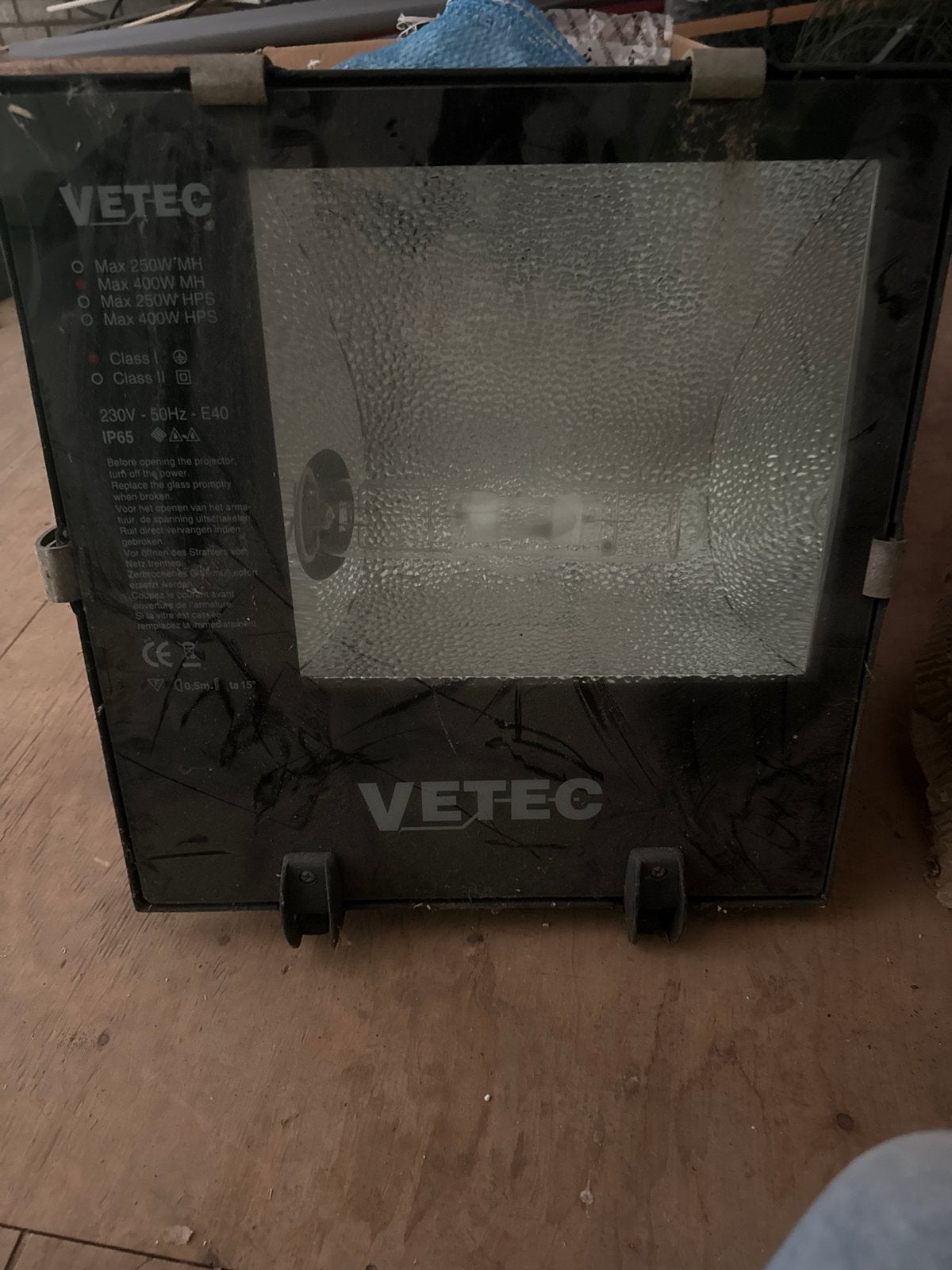 VETEC Bouwlamp / Schijnwerper - Max 400W HPS/MH, Ophalen of Verzenden, Gebruikt, 200 tot 500 watt, Armatuur