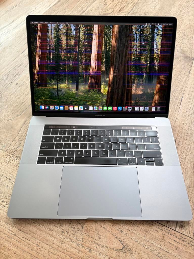 MacBook Pro A1990 - scherm defect, MacBook Pro, Gebruikt, 2 tot 3 Ghz, 512 GB