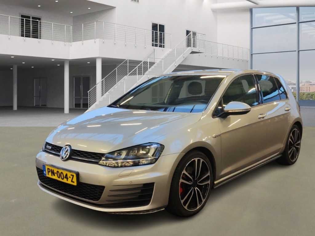 Volkswagen Golf 2.0 TDI GTD * PN-004-Z, Auto's, Volkswagen, Voorwielaandrijving, Gebruikt, 4 cilinders, 140 €/maand