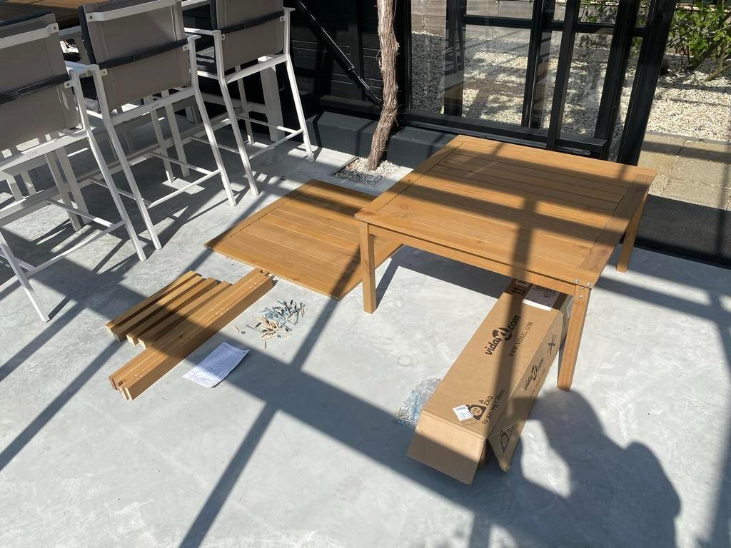 Nieuwe houten bijzettafel - buiten of binnen, Ophalen, Nieuw, Vierkant, Hout