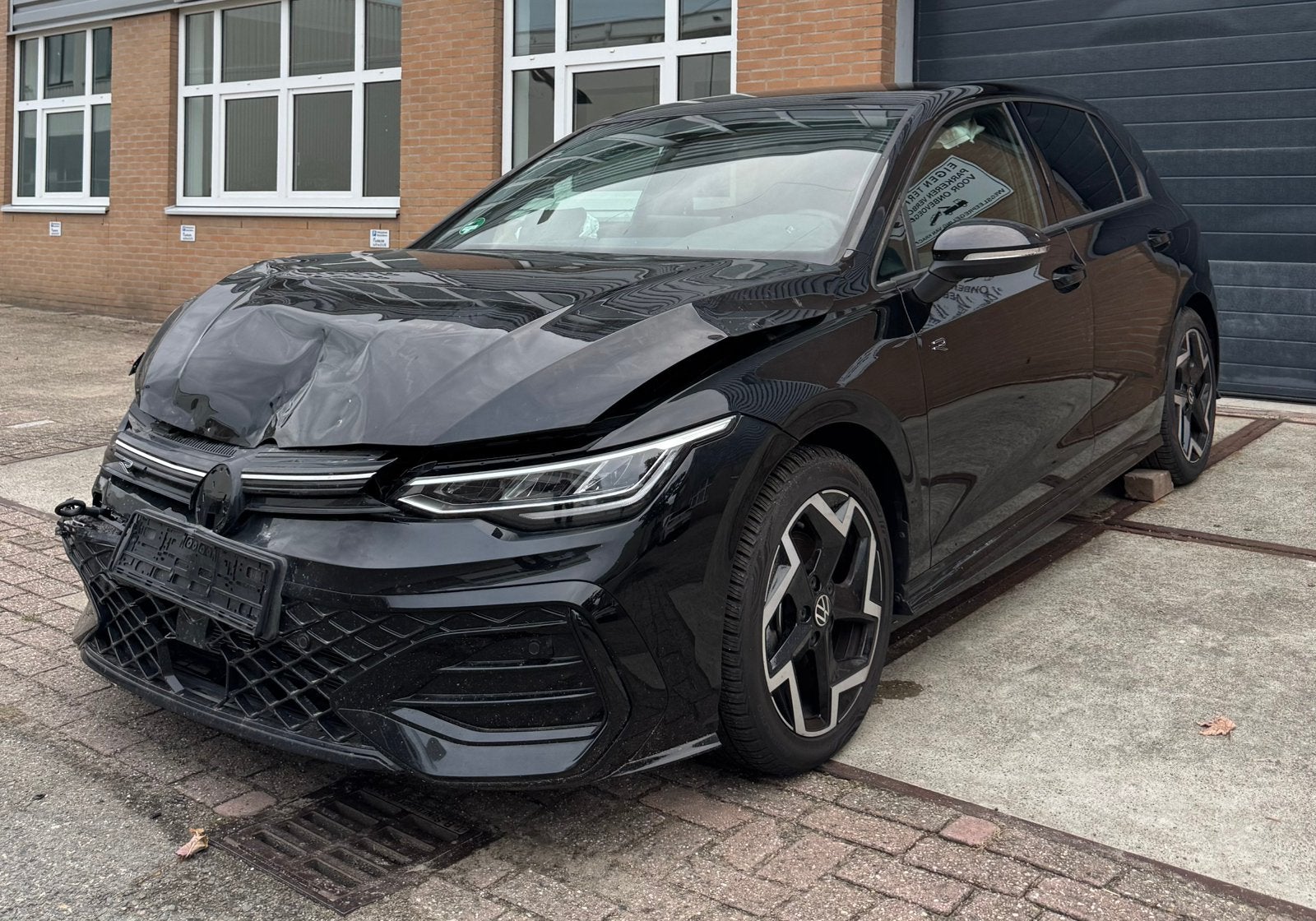 Volkswagen Golf 8.5 1.5 eTSI 150pk DSG R-Line, Camera, ACC, 1498 cc, Volkswagen, Zwart, Hybride Elektrisch/Benzine
