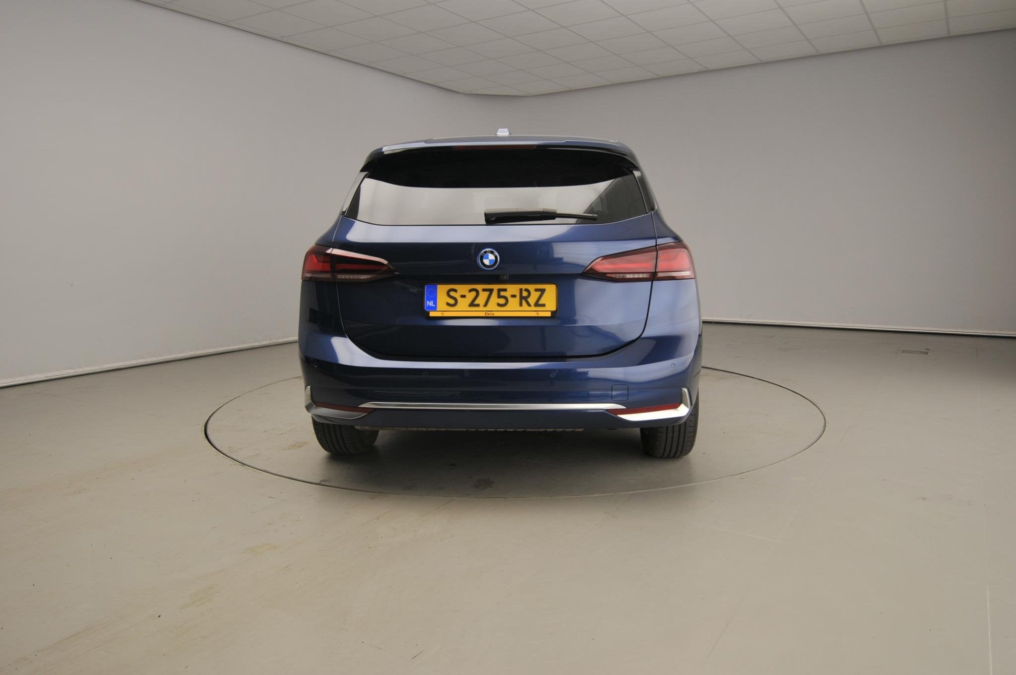 BMW 2 Serie Active Tourer 225e xDrive | LED | Navigatie | Tr, Automaat, 1800 kg, Gebruikt, Bedrijf