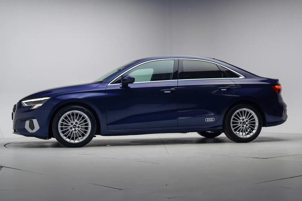 Audi A3 Limousine 35 TFSI 150pk Sport Aut. [ LED Virtual Nav, Auto's, 1295 kg, 4 cilinders, 150 pk, Blauw
