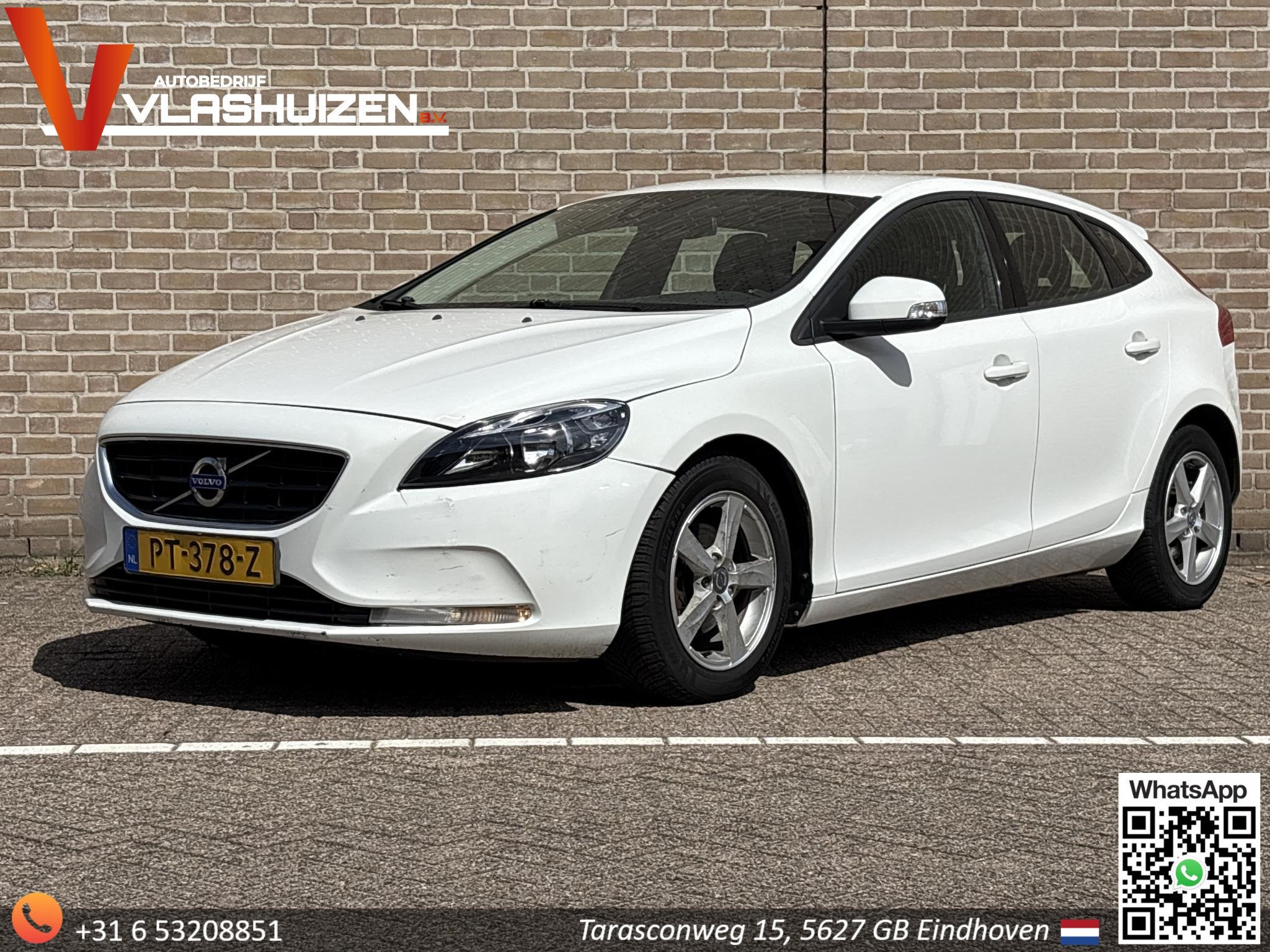 Volvo V40 1.6 D2 Momentum | Climate | Cruise | Navi | PDC |, Auto's, Volvo, Voorwielaandrijving, Euro 5, Gebruikt, Zwart