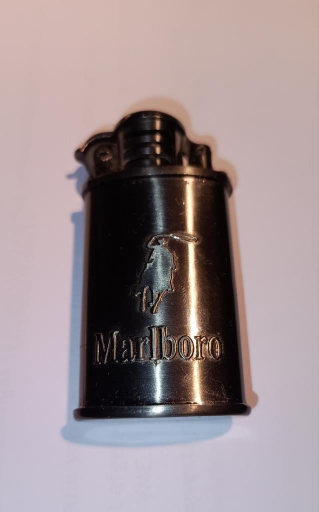 Marlboro aansteker, Ophalen of Verzenden, Zo goed als nieuw, Aansteker