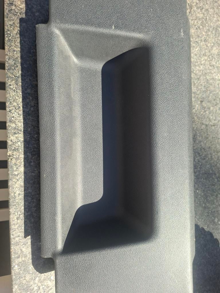 1x Volkswagen Transporter T6 stoel afdekplaat, Ophalen of Verzenden, Voor, Volkswagen, Bumper