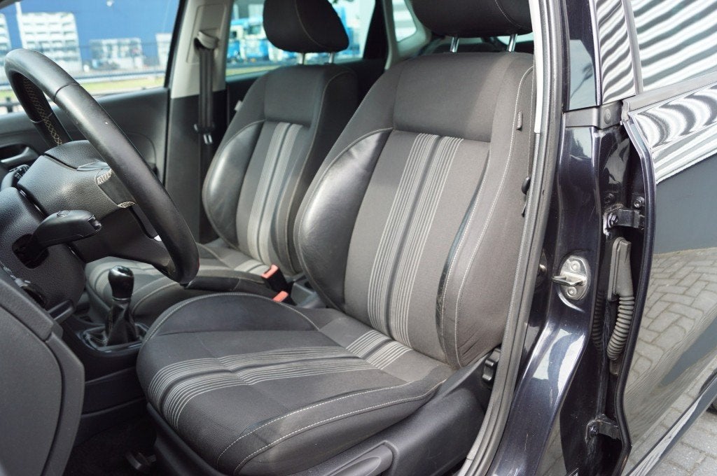 Volkswagen POLO  1.2 70PK Match/ Airco / PDC / Cruise contro, Auto's, Volkswagen, Voorwielaandrijving, Euro 5, 972 kg, Huisgarantie