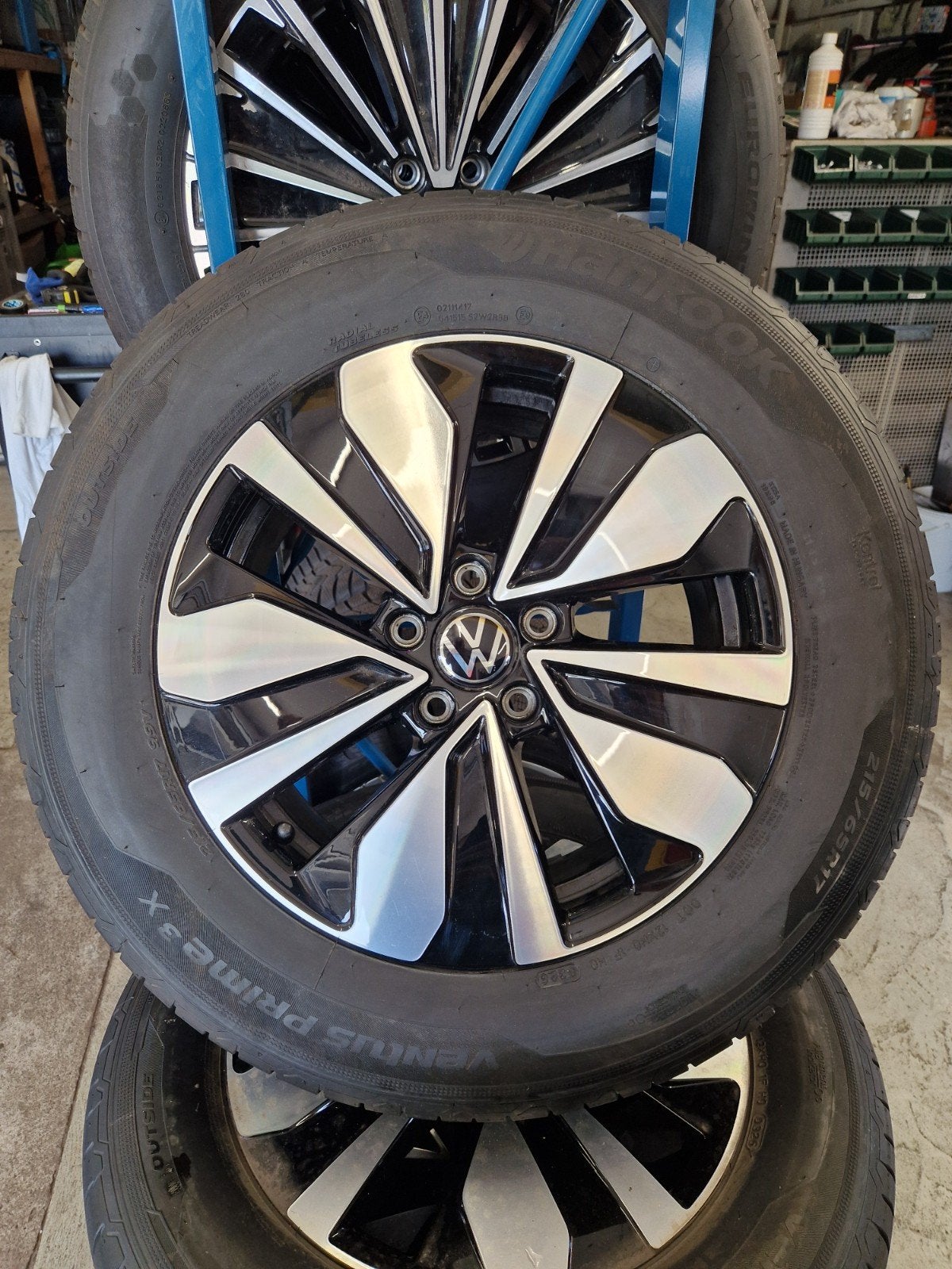 VW Tiguan, VW Tayron, Skoda Kodiaq, Audi Q3 zomerset 17 inch, Auto-onderdelen, Banden en Velgen, Ophalen, 215 mm, Banden en Velgen