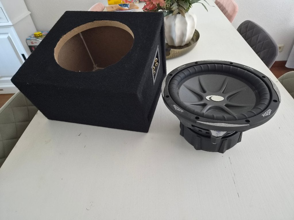 Kicker CVX10 2ohm, Subwoofer, Nieuw, Ophalen, 150 watt of meer
