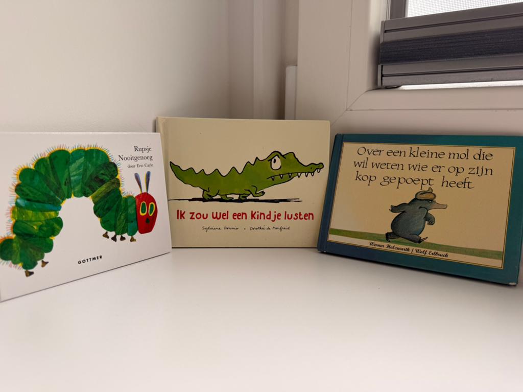 3 populaire kinderboeken: Rupsje Nooitgenoeg, Mol & Krokodil, Fictie algemeen, Jongen of Meisje, Ophalen of Verzenden, Zo goed als nieuw