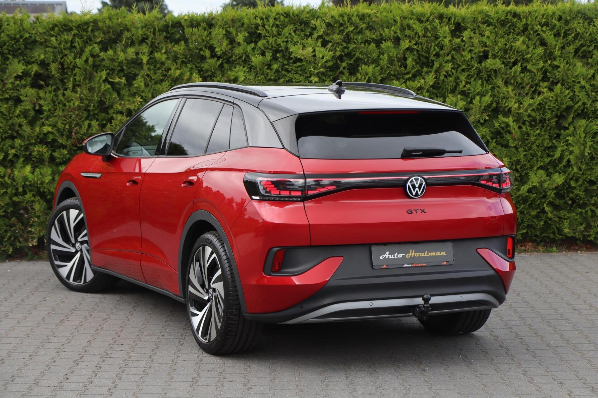 🔥 Volkswagen ID.4 GTX 4Motion 77 kWh ⚡ | HUD 🖥️ |, Auto's, Stof, Gebruikt, Zwart, 2124 kg