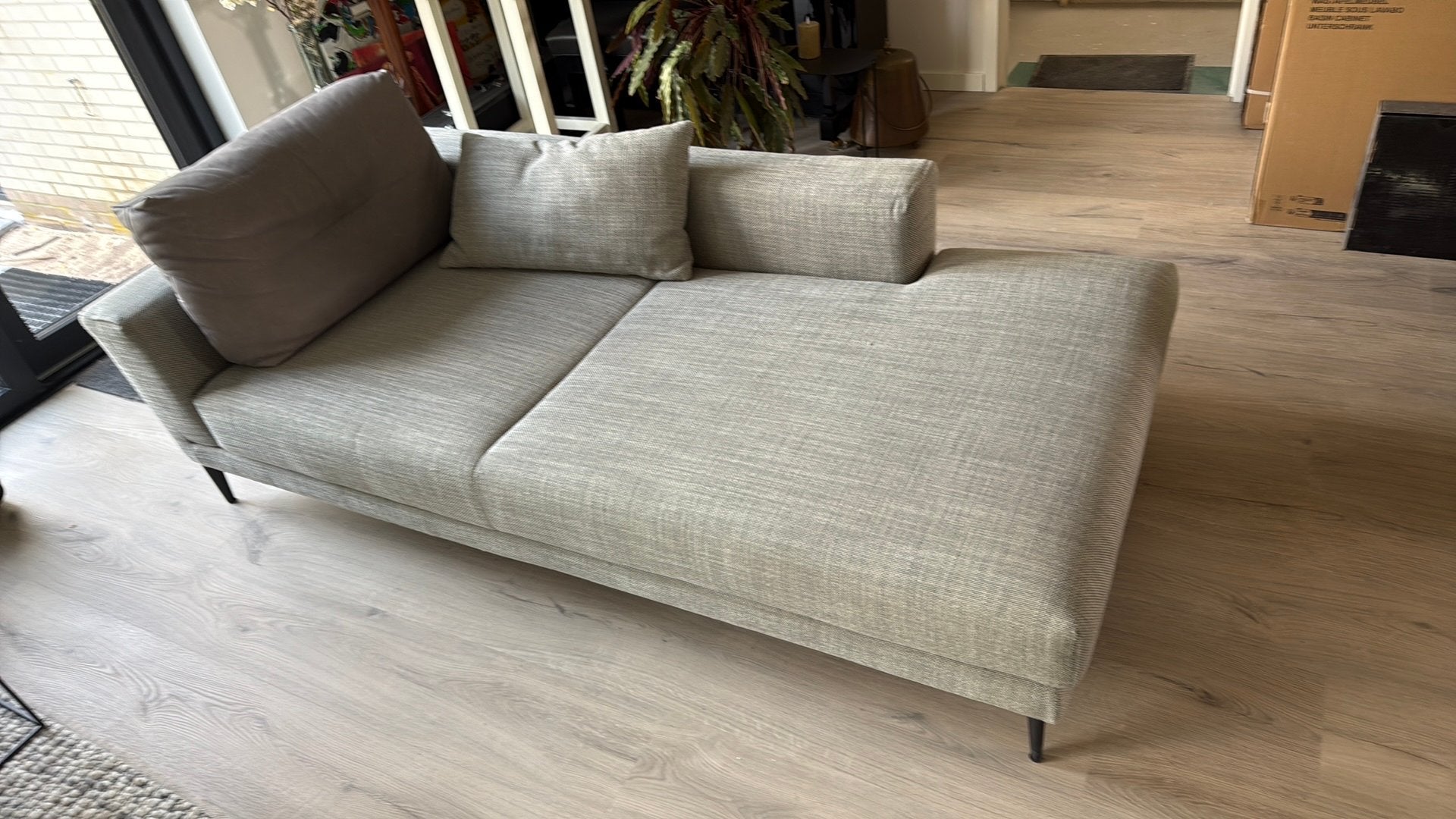 Chaise longue , grijs met kussens, Montel, Ophalen, Tweepersoons, Zo goed als nieuw, Minder dan 150 cm