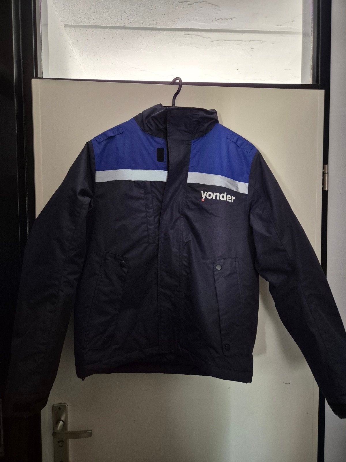 Winterjas HTV opleiding (Handhaving, Toezicht en Veiligheid), Ophalen, Zo goed als nieuw, Maat 36 (S), Blauw