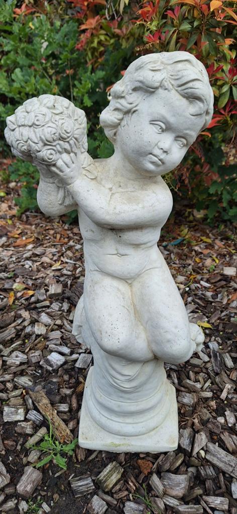Vintage Engelenbeeldje mythe-grieks tuinbeeld op sokkel, Ophalen, Overige onderwerpen, Weerbestendig, 20 - 50 cm