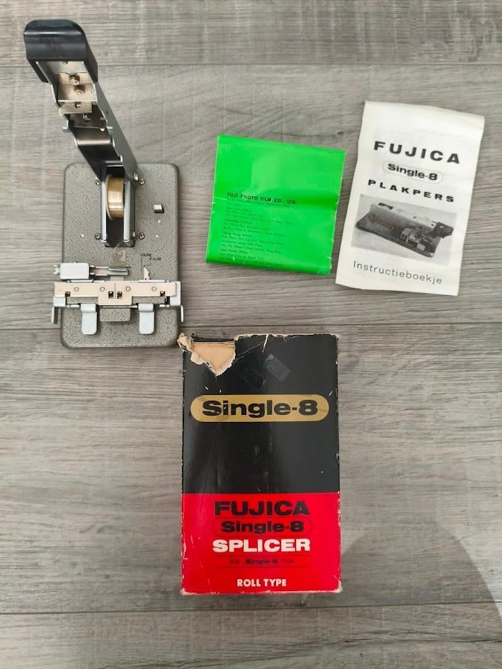 Fujica single-8 plakpers met doos en gebruiksaanwijzing, Ophalen of Verzenden, 1960 tot 1980, Overige typen