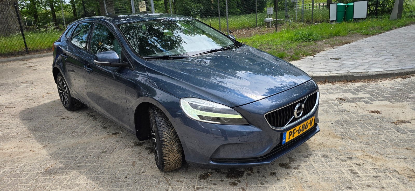 Volvo V40 D2 2.0 Aut-6 2017 Blauw, 4 cilinders, Blauw, 1353 kg, Origineel Nederlands