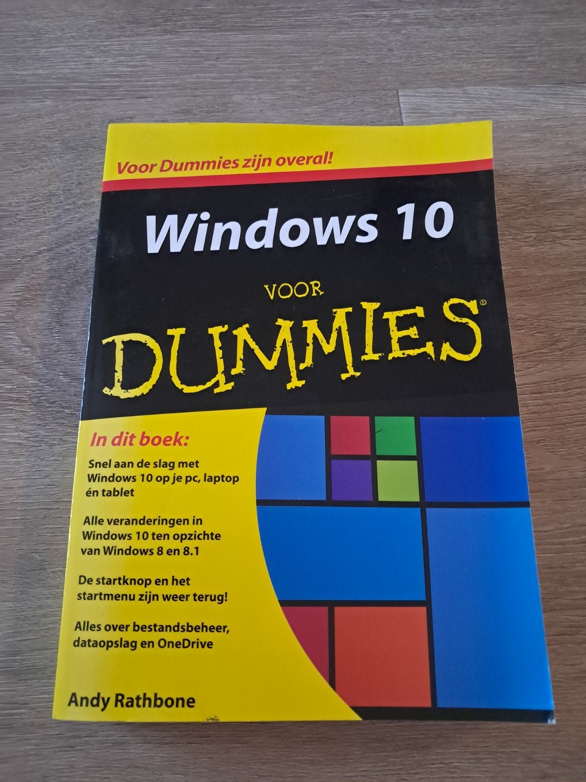 E9 Windows 10 voor Dummies - Leer Windows 10 snel!, Boeken, Informatica en Computer, Ophalen of Verzenden, Gelezen, Besturingssystemen
