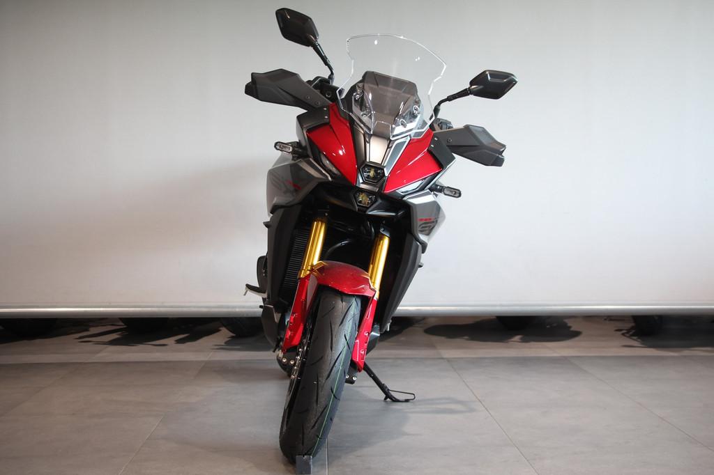 Suzuki GSX-S1000GX (bj 2025), Lange Dreef 12
4131 NH  VIANEN UT, NL, Bedrijf, Sport, Meer dan 35 kW