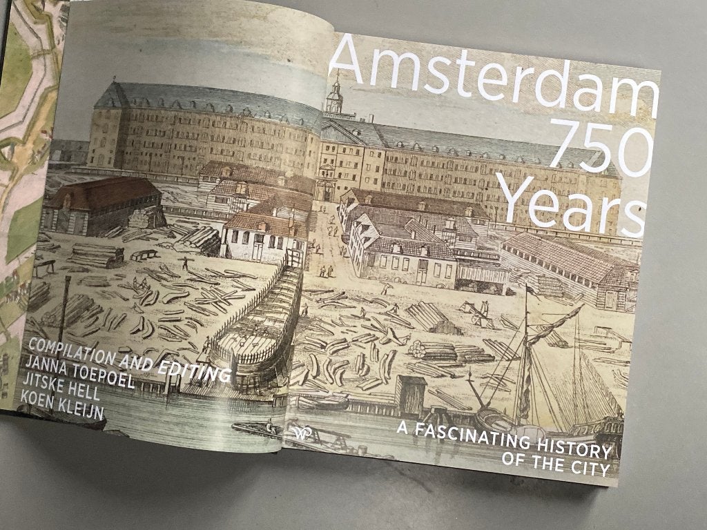 Amsterdam 750 Years A fascinating history of the City 2025, Boeken, Geschiedenis | Stad en Regio, Ophalen of Verzenden, Nieuw