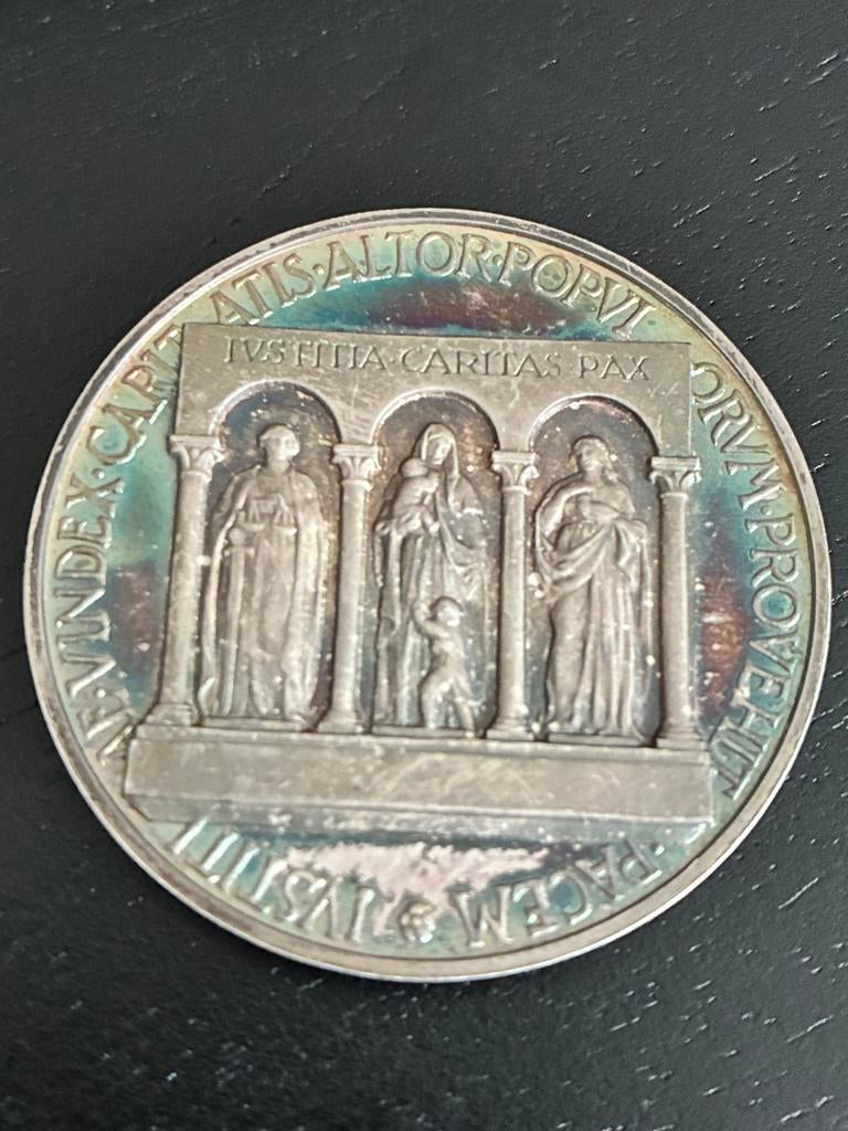 Paus Pius XII Medaille - Zilver high relief regenboog patina, Postzegels en Munten, Penningen en Medailles, Ophalen of Verzenden