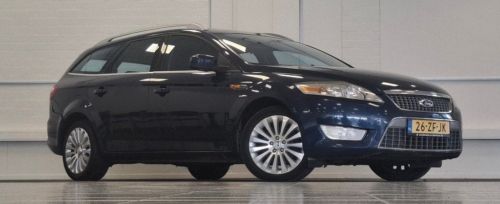 Ford Mondeo Wagon 2.0i 16V Titanium Nieuwe APK Garantie, Auto's, Ford, Gebruikt, Zwart, Mondeo, Blauw
