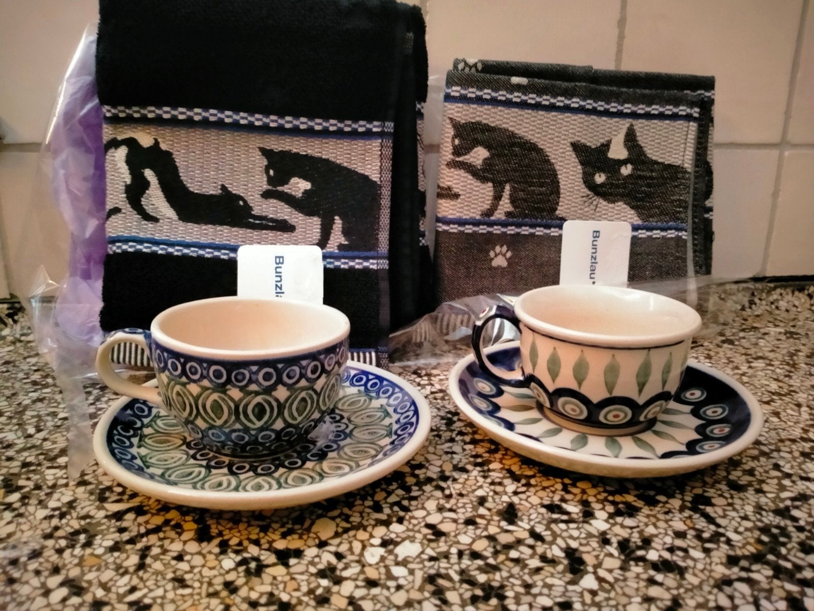 2 pools aardewerk boleslawiec bunzlau peacock+handdoekenset, Huis en Inrichting, Keuken | Servies, Overige typen, Nieuw, Ophalen of Verzenden