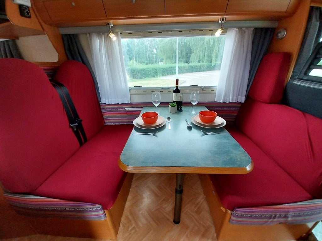 Caravans And Camping Leuke
