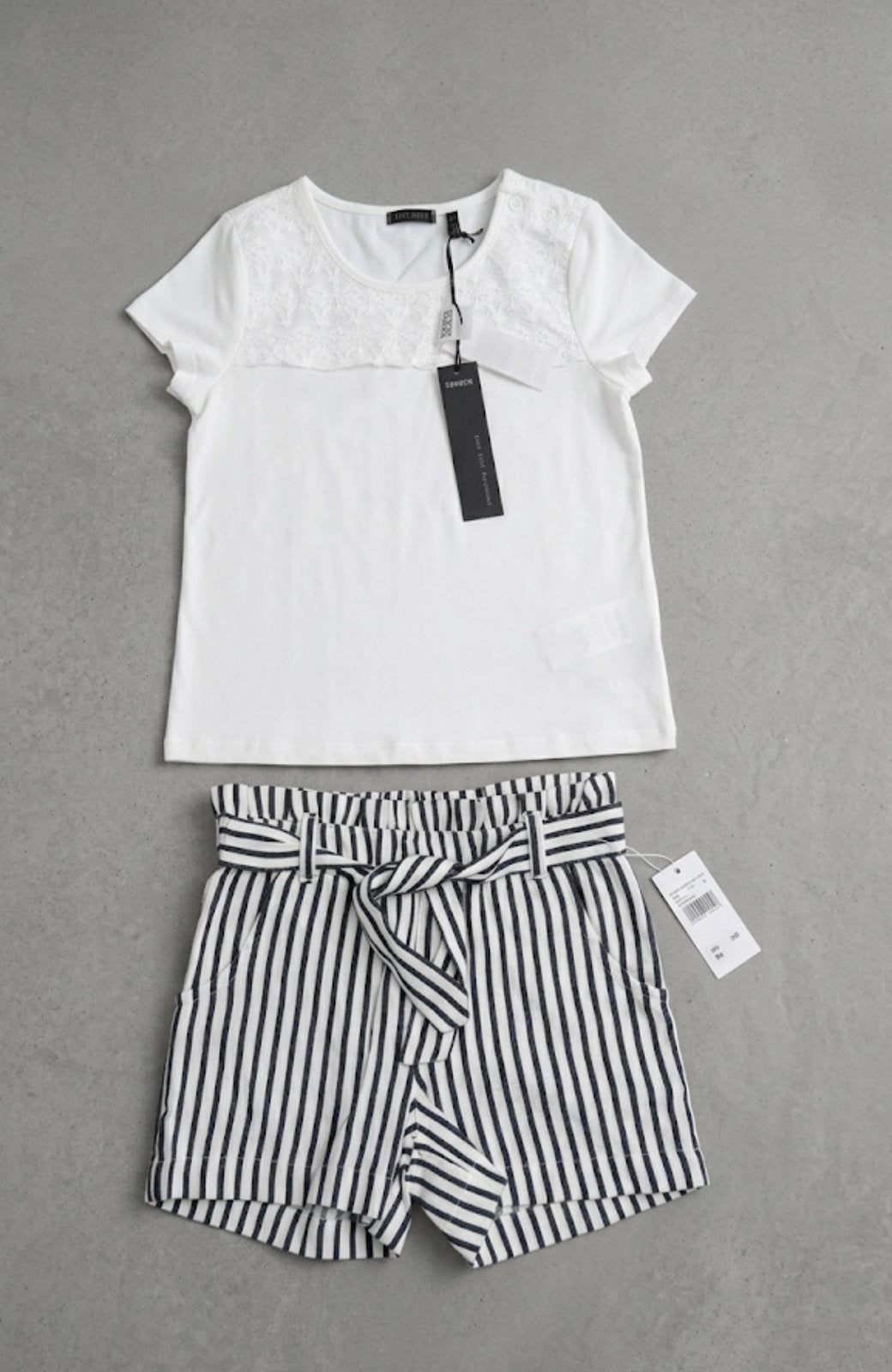Nieuw IKKS tahirt met shorts maat 116, Kinderen en Baby's, Kinderkleding | Maat 116, Ophalen of Verzenden, Nieuw, Meisje, Broek