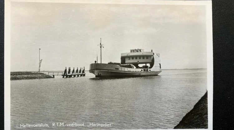 RTM veerboot  HARINGVLIET -  Hellevoetsluis  Middelharnis, Ophalen of Verzenden, 1940 tot 1960, Zuid-Holland
