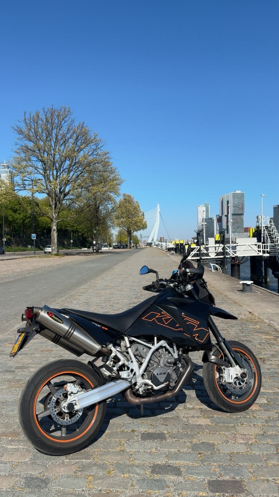 KTM 950 SM AKRAPOVIC, Ophalen, Gebruikt