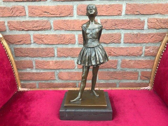 stijlvol bronzen beeld, La danseuse de quatorze ans, Ophalen of Verzenden, Gemerkt, Brons, Beeld