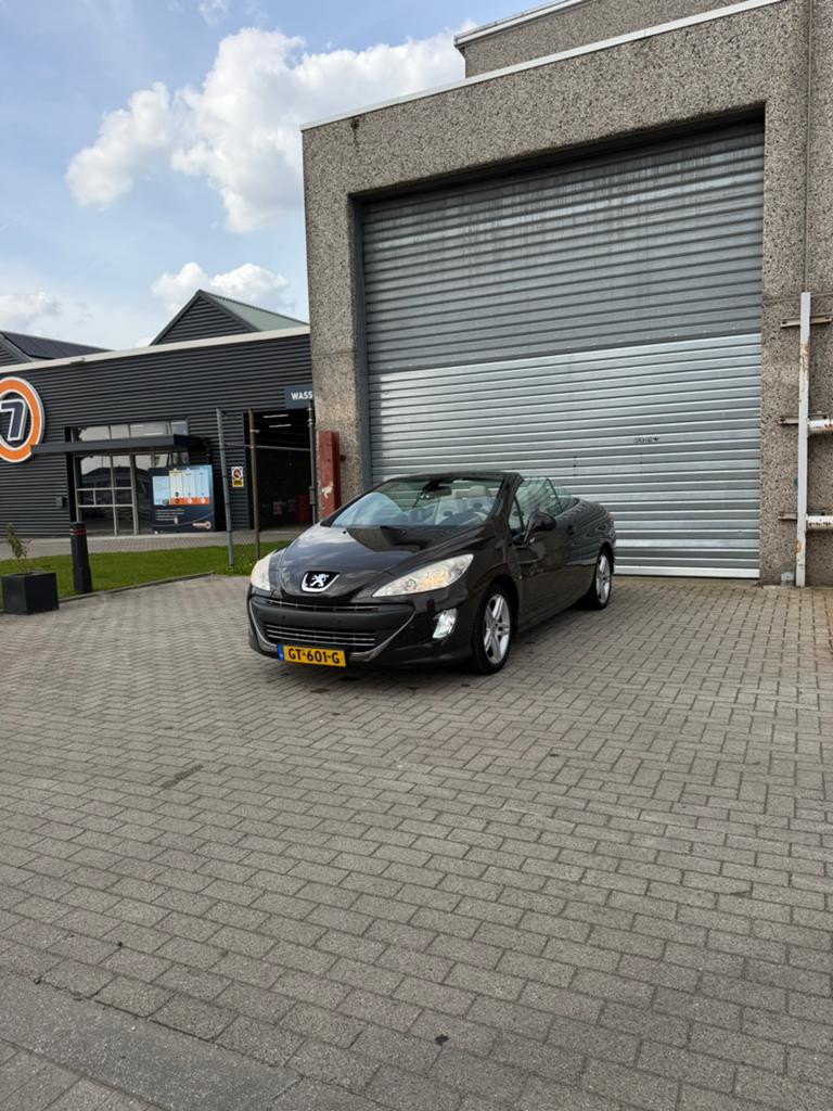 Peugeot 308 1.6 VTI CC 2010 Bruin, Auto's, Peugeot, Voorwielaandrijving, Euro 5, Bluetooth, 4 cilinders