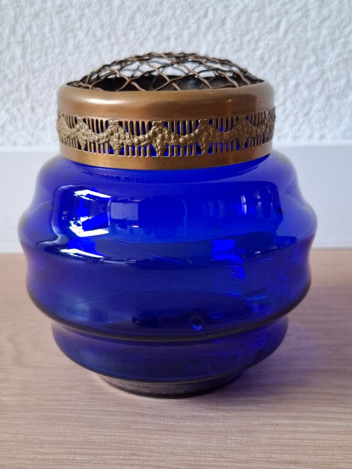 Art Deco glazen rozensteker met messing rooster, Ophalen of Verzenden