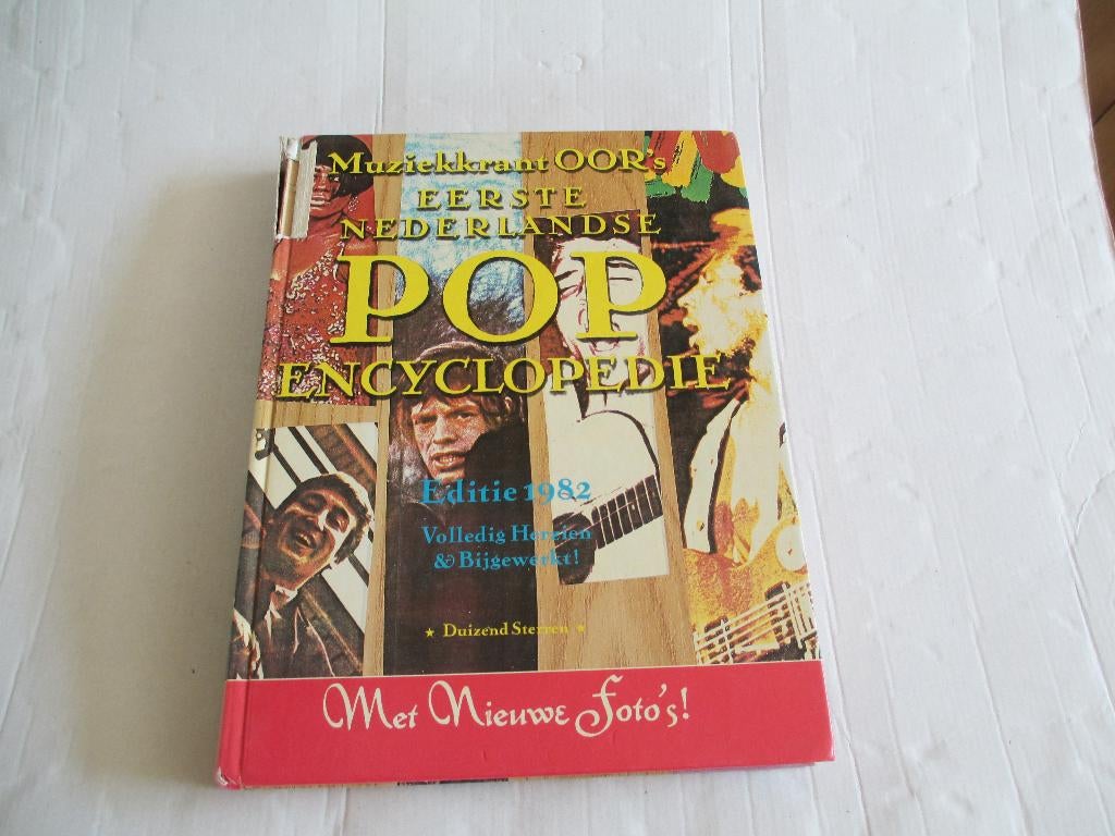 muziekkrant oor 1e nederlandse pop encyclopedie (1982), Ophalen of Verzenden, Gelezen, Algemeen
