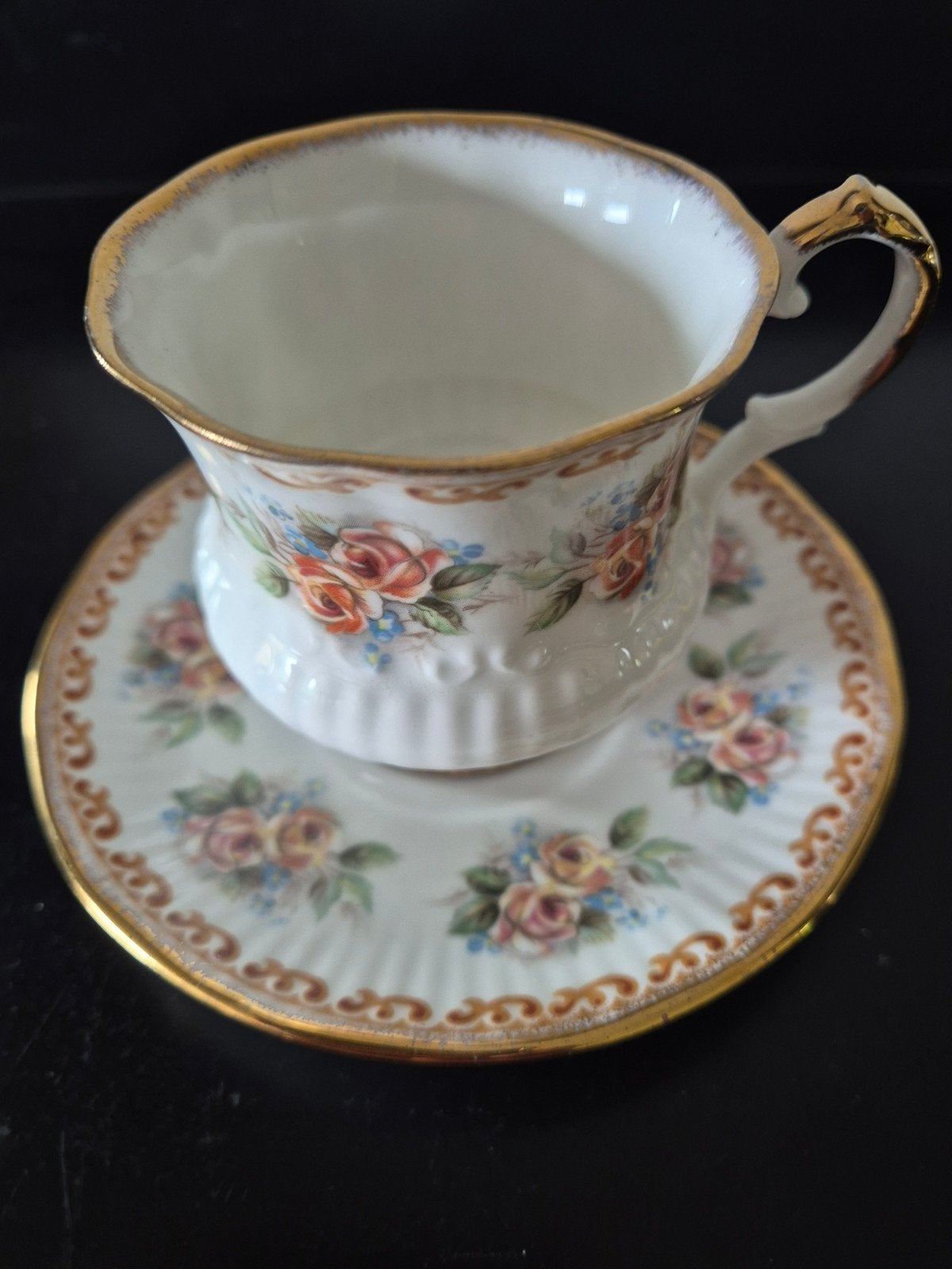 Elisabethan fine bone china porselein, Verzamelen, Porselein, Kristal en Bestek, Ophalen of Verzenden, Zo goed als nieuw, Porselein