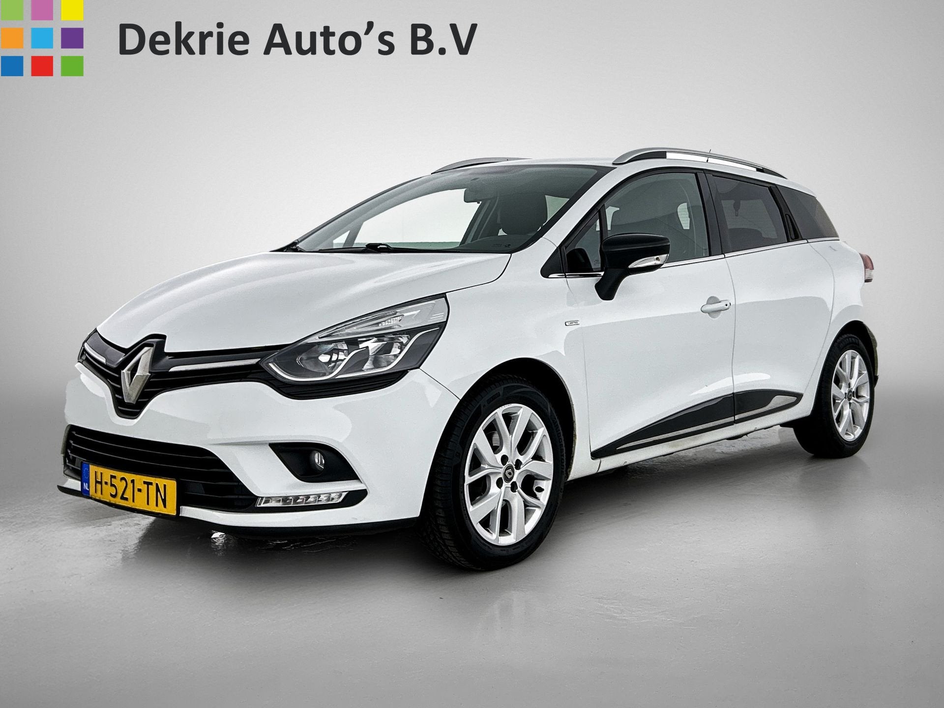 Renault Clio Estate 0.9 TCe Limited 90PK / Airco / Navigatie, Stof, Gebruikt, 1098 kg, Origineel Nederlands