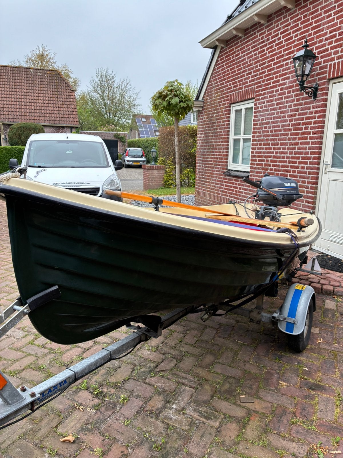 Leuk bootje met betrouwbare 4pk 4takt yamaha, Watersport en Boten, Ophalen of Verzenden, Zo goed als nieuw, Overige typen, Motorboot