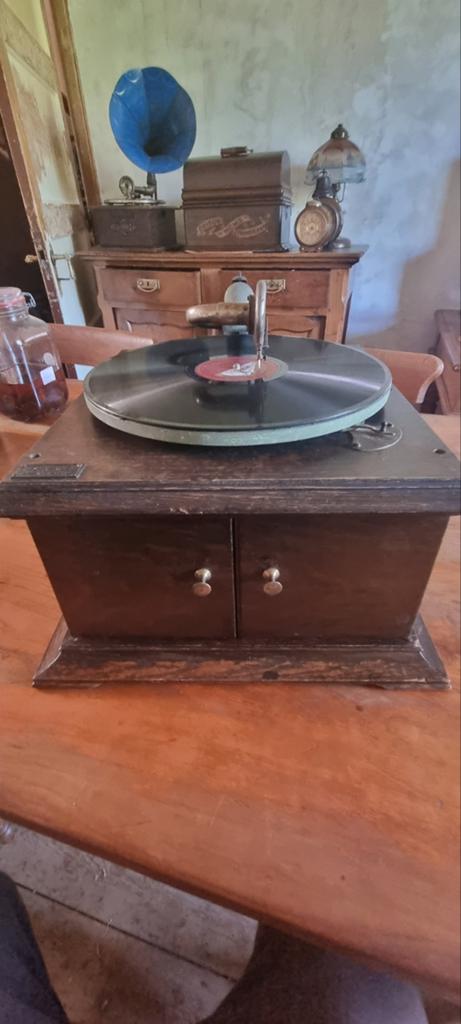 HMV hornless grammofoon te koop, Ophalen