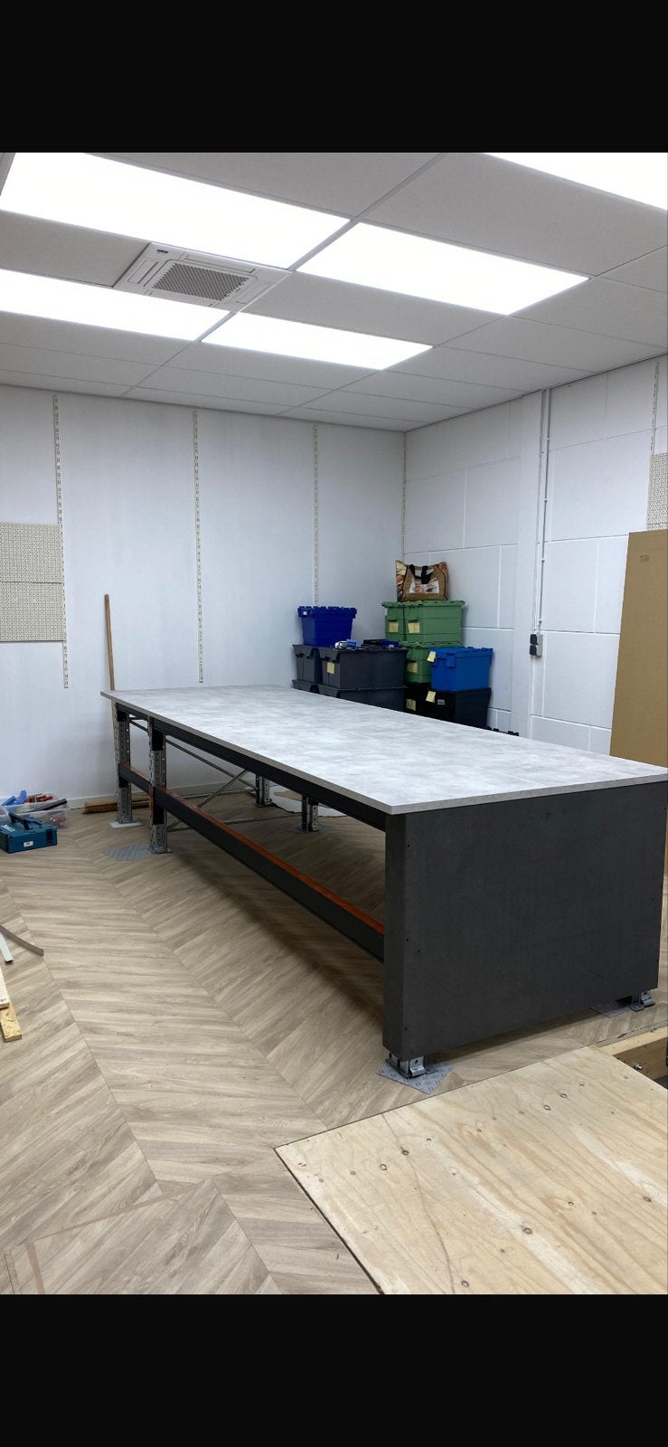 2 Werkbanken met IKEA Ekbacken bladen, Doe-het-zelf en Verbouw, Ophalen, Gebruikt, 120 tot 170 cm