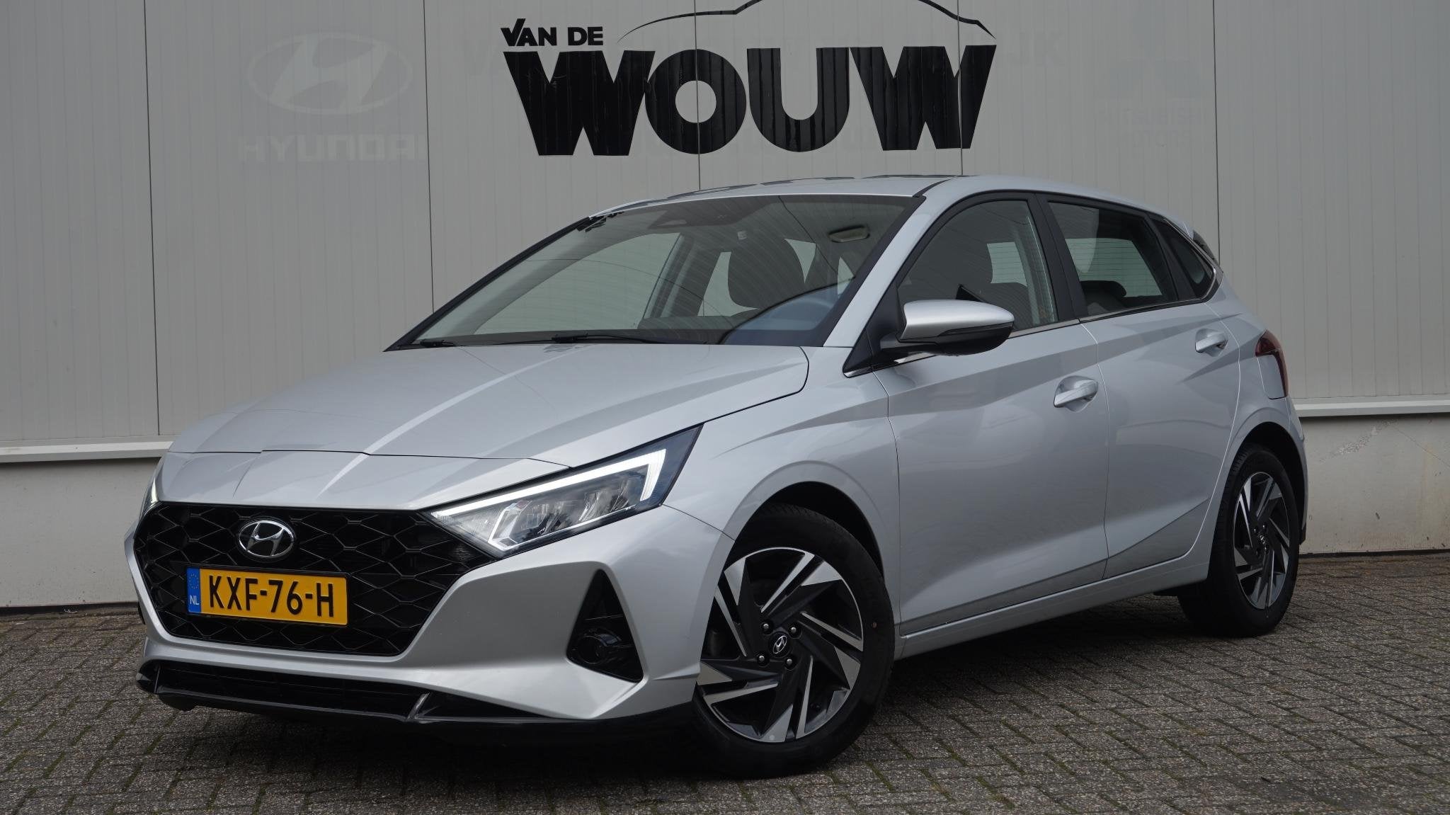 Hyundai i20 1.0 T-GDI Automaat | Apple Carplay/Android Auto, Gebruikt, Euro 6, 1110 kg, 19 km/l