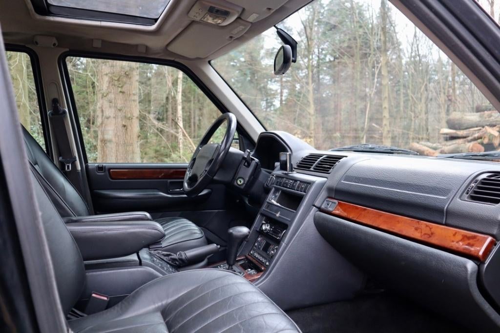 Land Rover Range Rover P38 4.6 HSE | 1999 | Java Black | Bli, Automaat, 8 cilinders, 2203 kg, Zwart