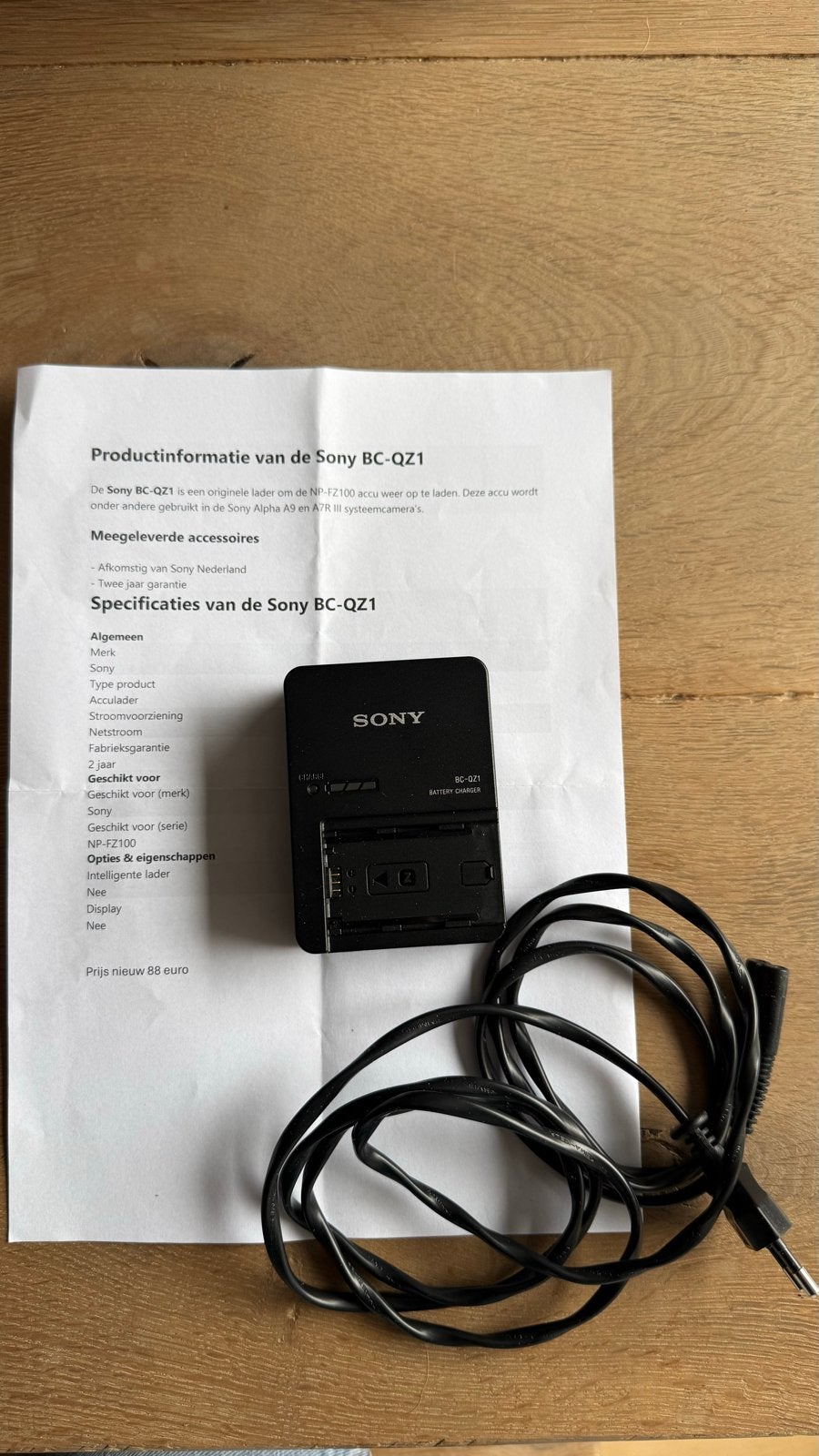 Sony BC-QZ1 Batterijlader - Zo goed als nieuw, Audio, Tv en Foto, Zo goed als nieuw, Sony, Acculader, Inclusief stroomkabel
